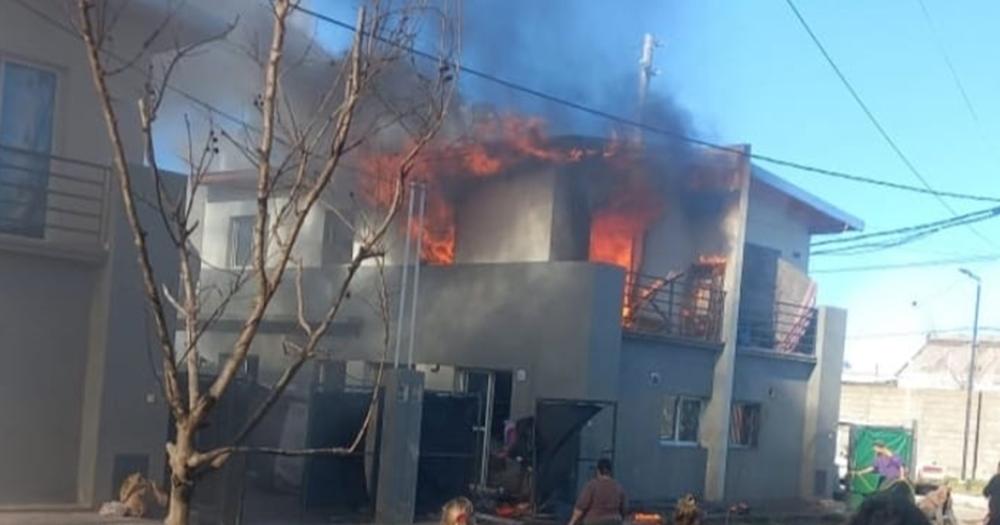 El incendio asustó a la gente del barrio