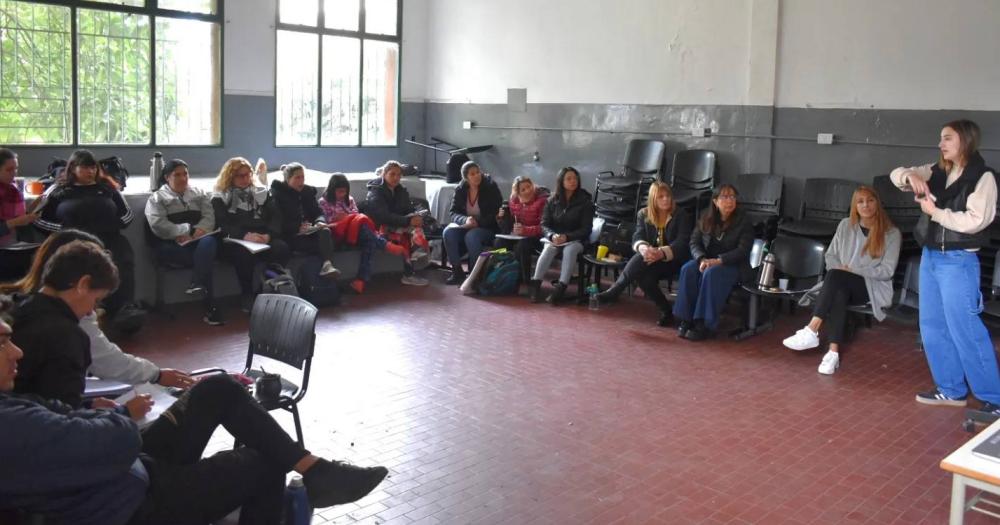 El curso dura 4 meses e incluye prcticas en el Hogar San Roque