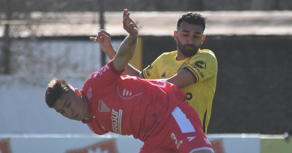 Los Andes repartioacute puntos con Flandria en un flojo partido