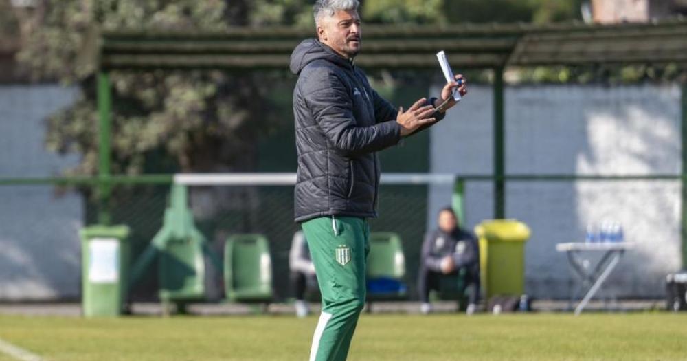 El DT de Banfield tendr bajas en un partido determinante