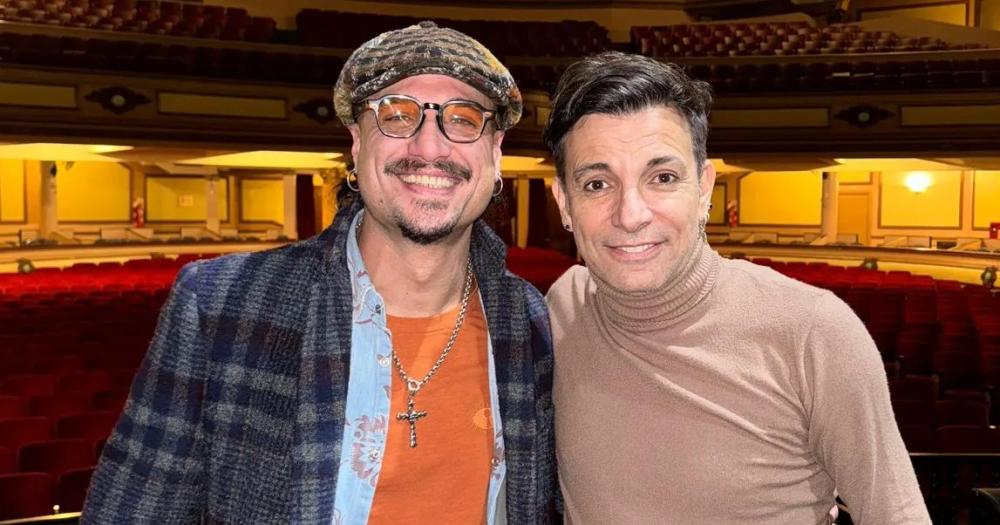 Daniel Osvaldo y Martín Bossi en el Teatro Coliseo de Lomas