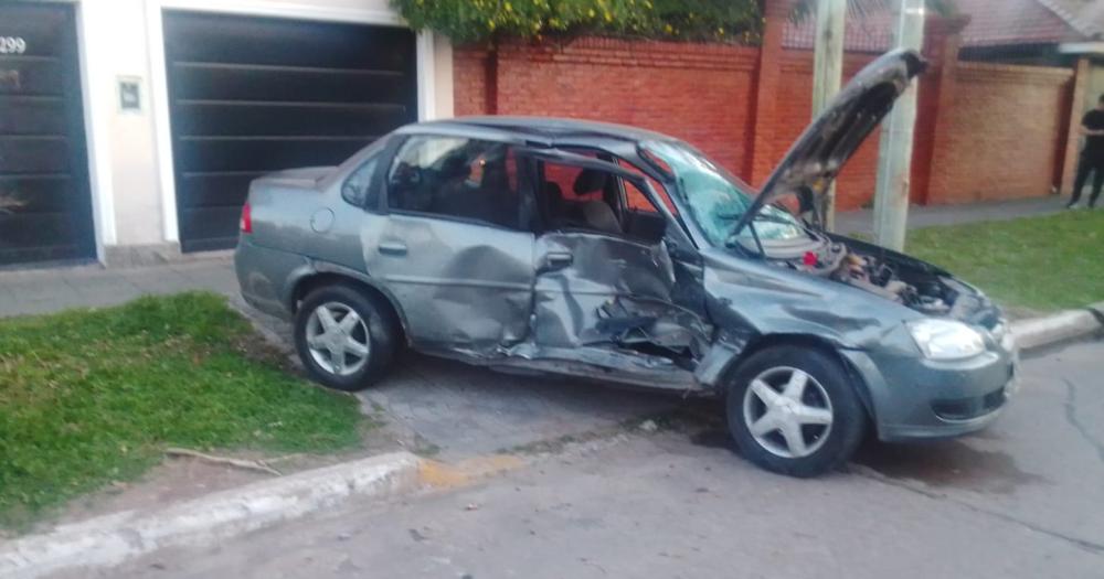 El auto se llevó la peor parte del choque