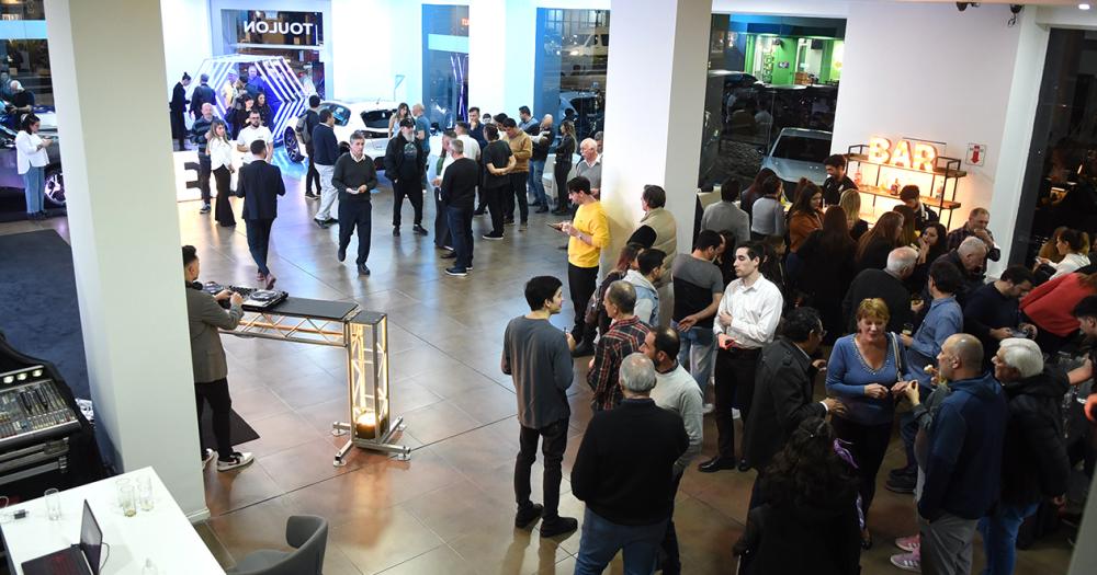Presentaron el nuevo Peugeot 2008 con invitados especiales en Lomas