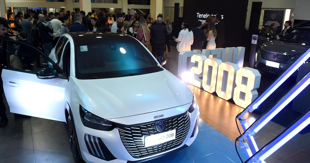 Presentaron el nuevo Peugeot 2008 con invitados especiales en Lomas