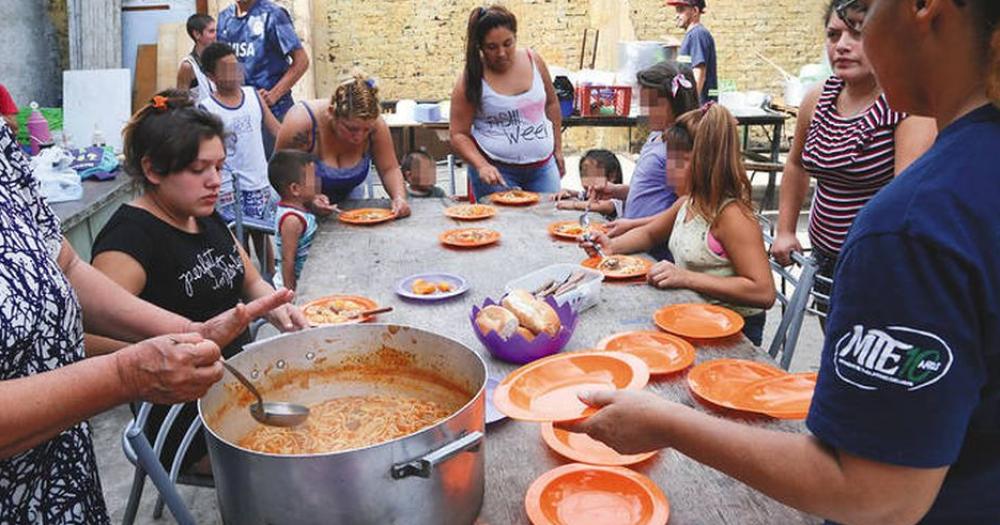 Se necesitaron 421473 para comprar solo la cantidad mínima de comida