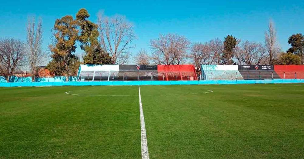 Brown de Adrogué recibir? a Estudiantes de Río Cuarto en su estadio