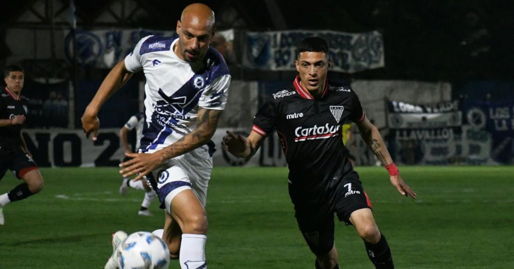 Matías Gonzlez frente a Ivn Centurión