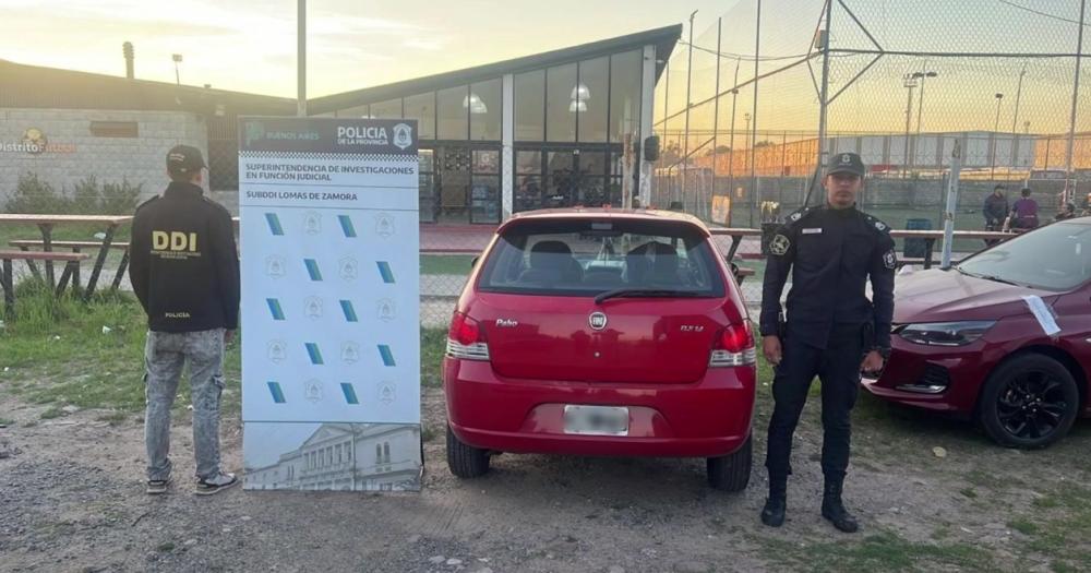 El auto robado incautado por la Policía