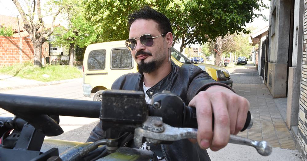 Made in Lomas- un artesano banfilentildeo creoacute una motocicleta eleacutectrica