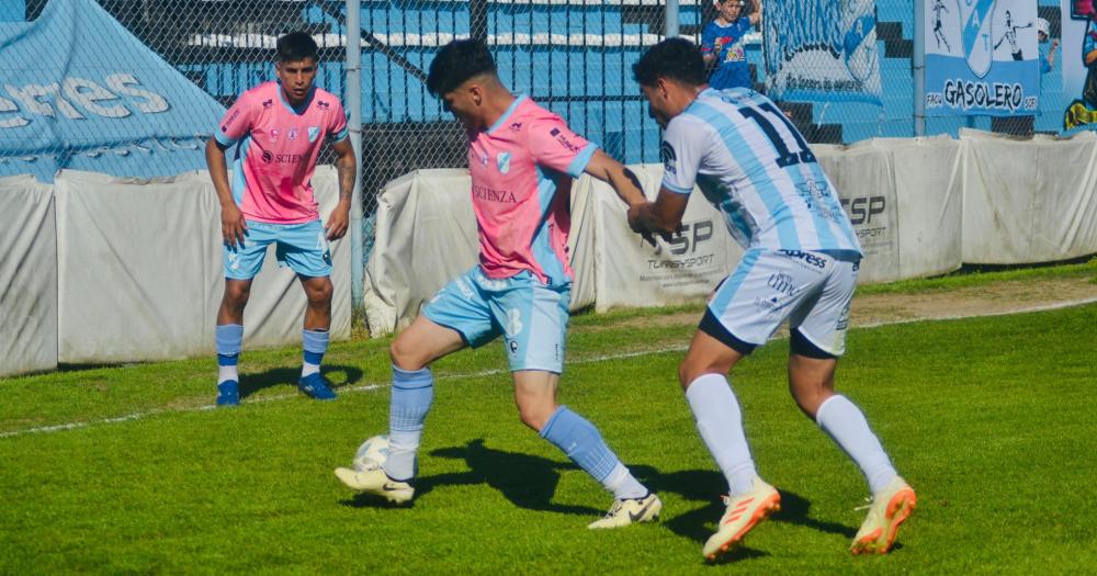 Temperley sumoacute un punto con sabor a poco ante Gimnasia y Tiro