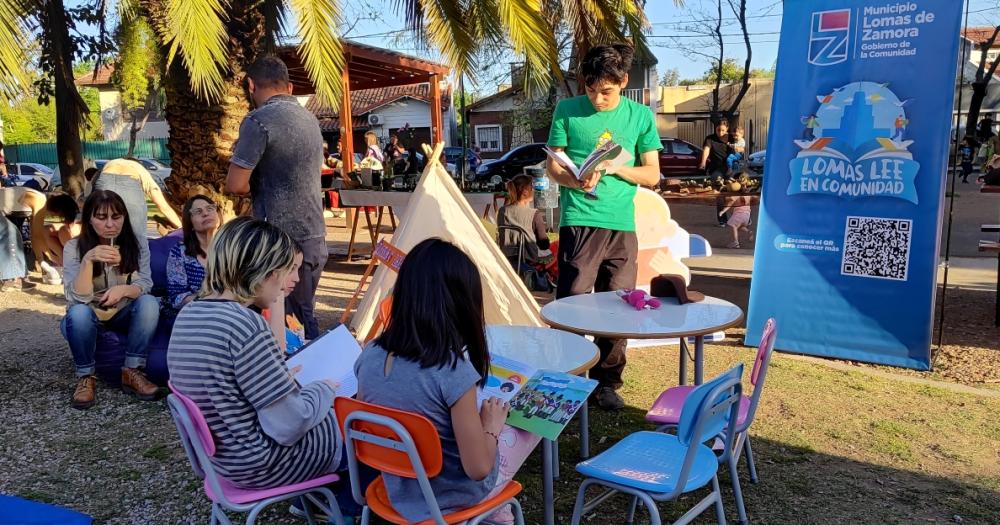 En la Plaza Colón se hizo la primera edición de Literatura al aire libre