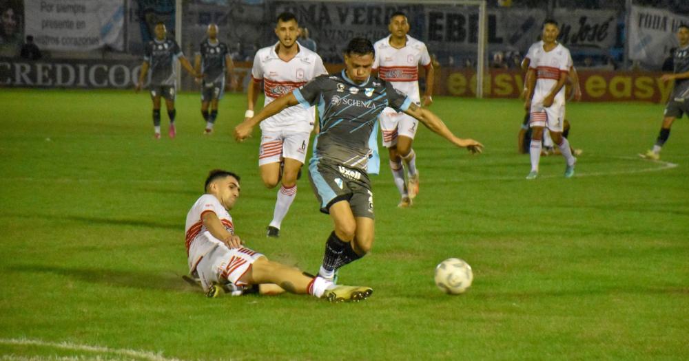 Temperley goleó en el Beranger