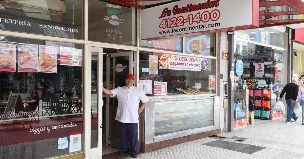 El Mario Bros de La Continental de Lomas- Hay clientes que preguntan por eacutel