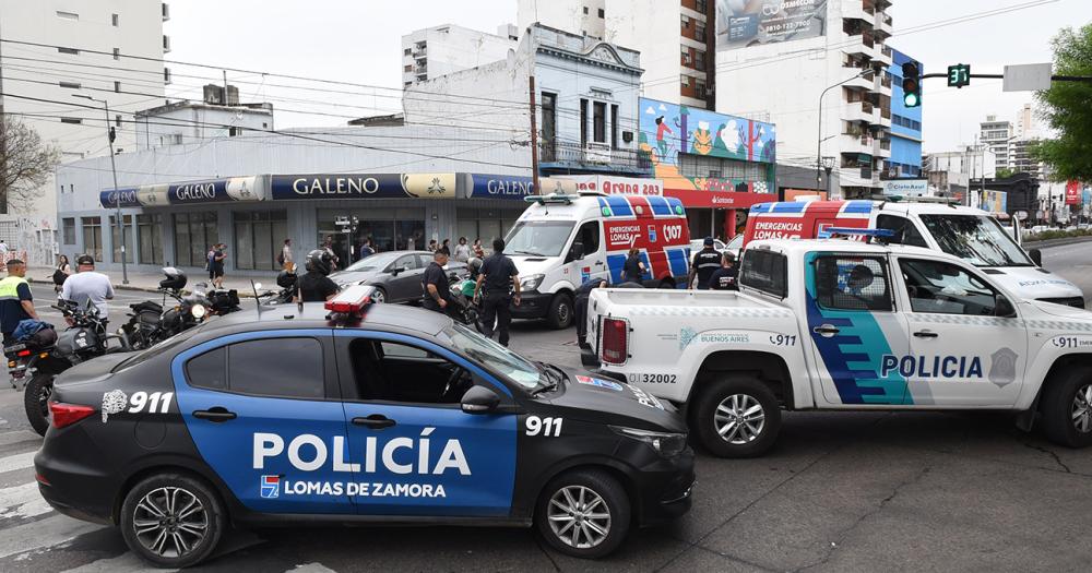 La Policía Emergencias Lomas y Tr?nsito trabajaron en el lugar