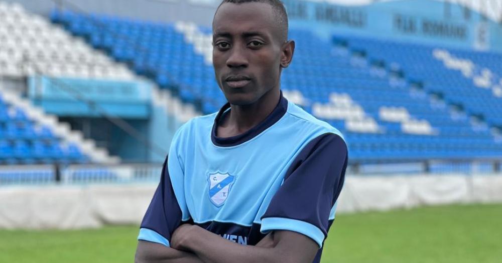 Mulenga vivió dos semanas en la pensión del club