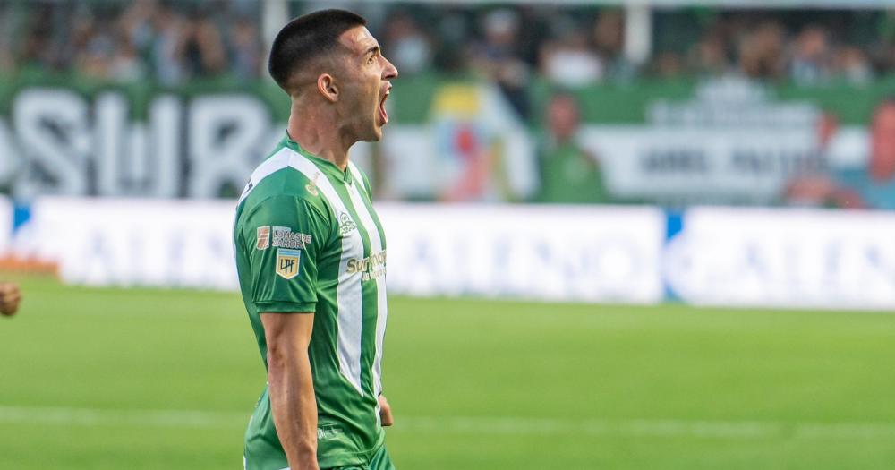 Ignacio Rodríguez festeja el gol del triunfo