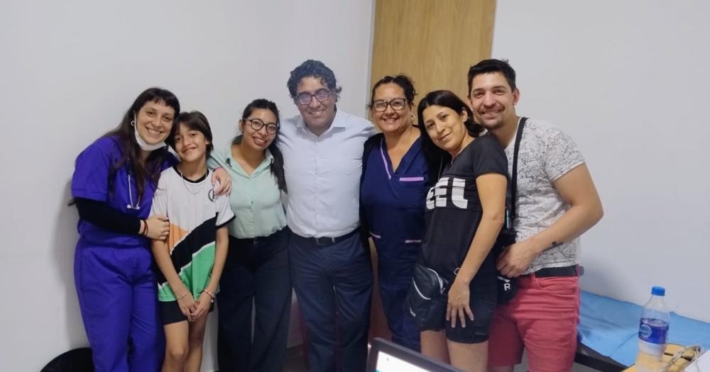 La familia visitó esta semana el Hospital para agradecer a los profesionales