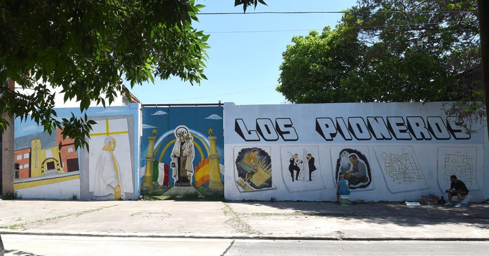 Asiacute estaacute el mural que homenajearaacute a los pioneros de Villa Hipoacutedromo