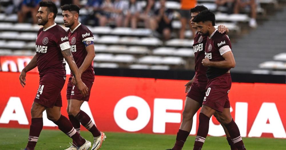 Desde Chile se ilusionan con el futbolista de Lanús