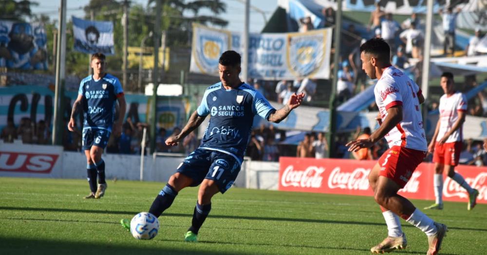 Talleres se salvó el descenso y le ganó a Atlético de Rafaela