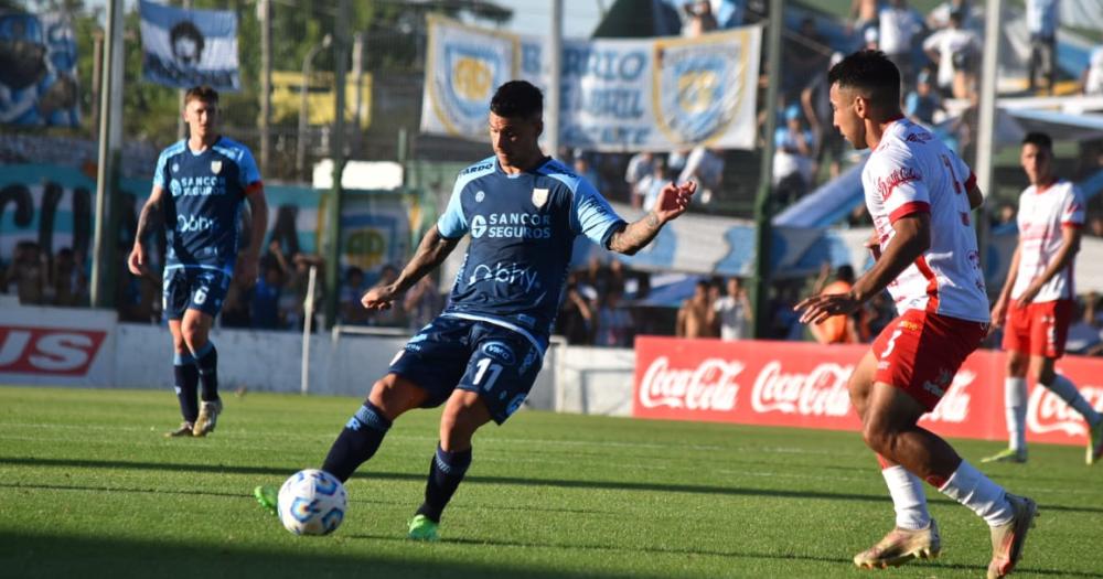 Talleres se salvó el descenso y le ganó a Atlético de Rafaela