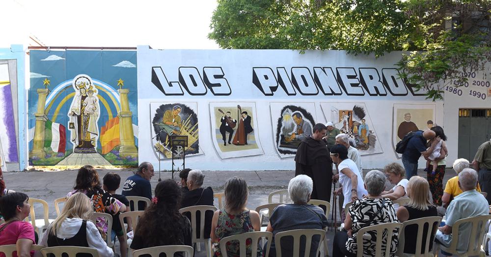 El mural ya quedó inaugurado y a la vista de todos los vecinos