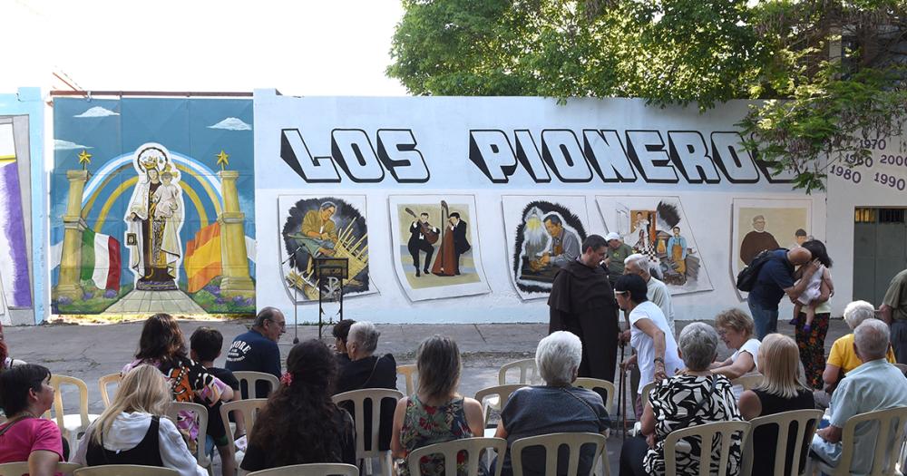 El mural ya quedó inaugurado y a la vista de todos los vecinos