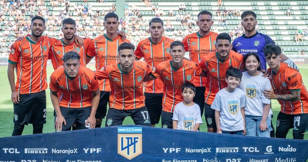 Banfield va por tres puntos de otro ante Deportivo Riestra