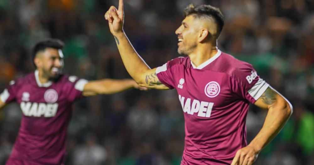 El Loco Díaz le dio el triunfo a Lanús en el clsico ante Banfield