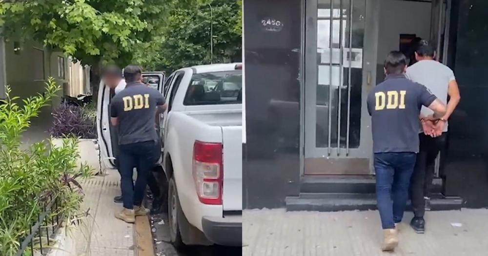 El momento del traslado del detenido a la sede policial