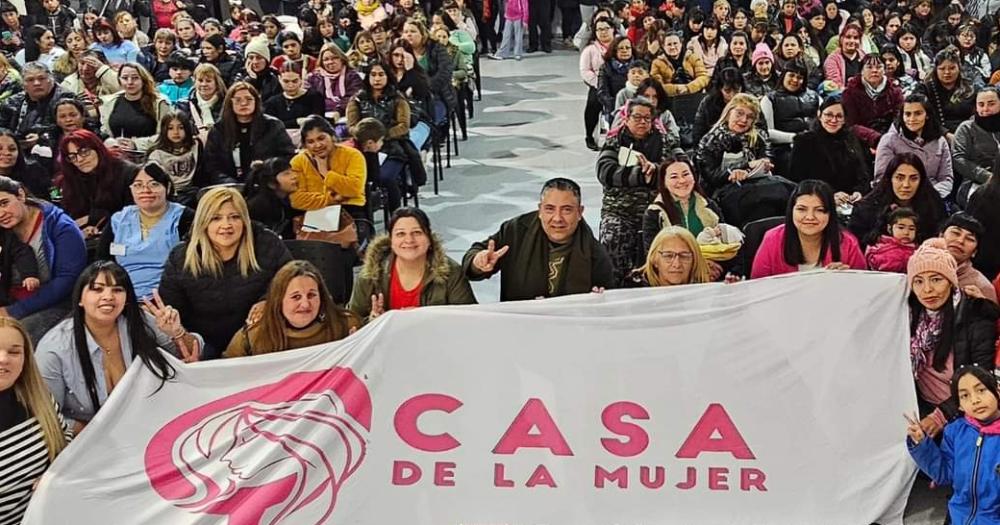 Todos los años realizan la muestra anual y la entrega de diplomas