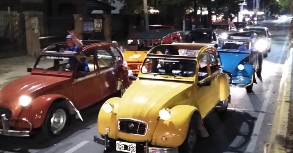 El viernes por la noche salen de Lomas hacia la Ciudad