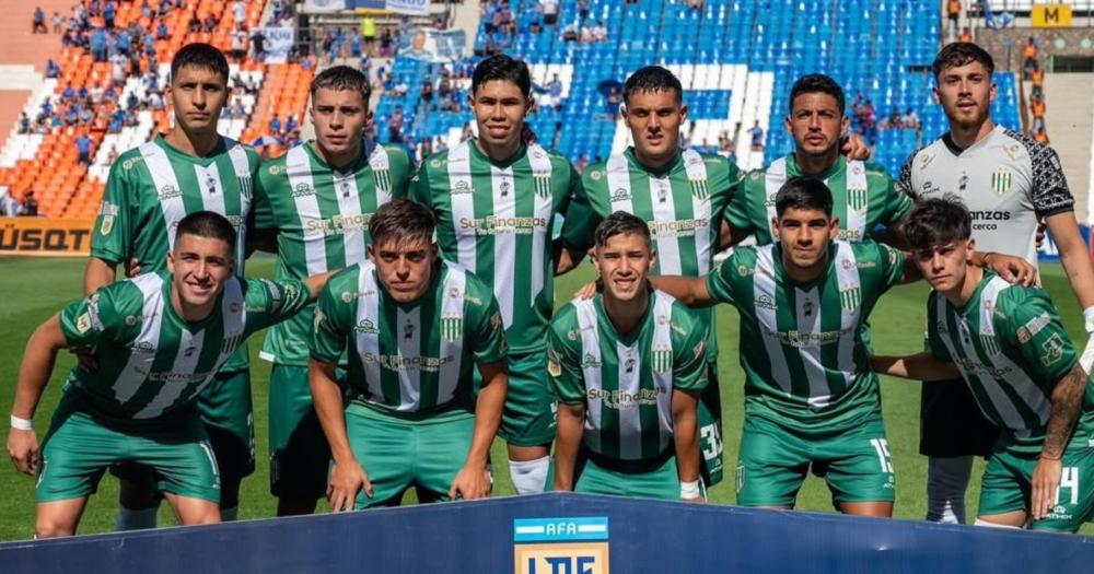 Banfield busca delanteros