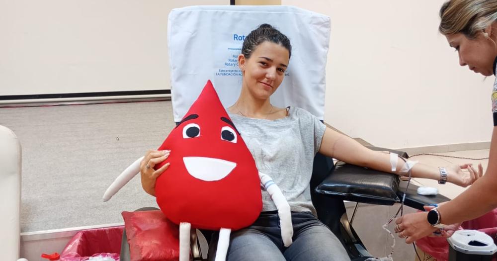 Donar sangre puede salvar entre tres y cuatro vidas