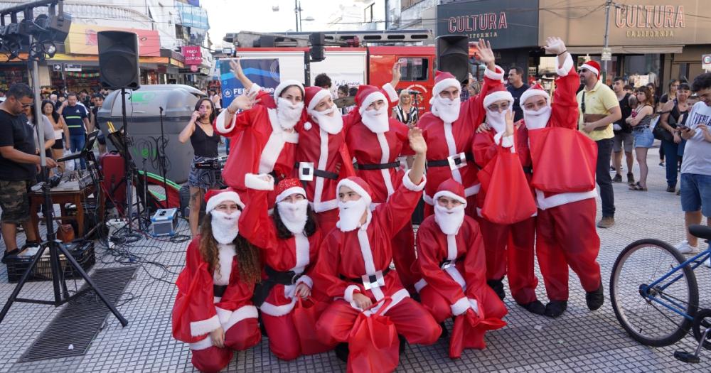 Una gran oportunidad para comprar los regalos del arbolito