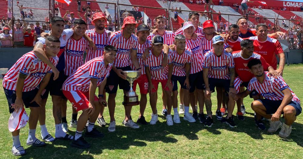 Los Andes trajo la copa al Gallardón