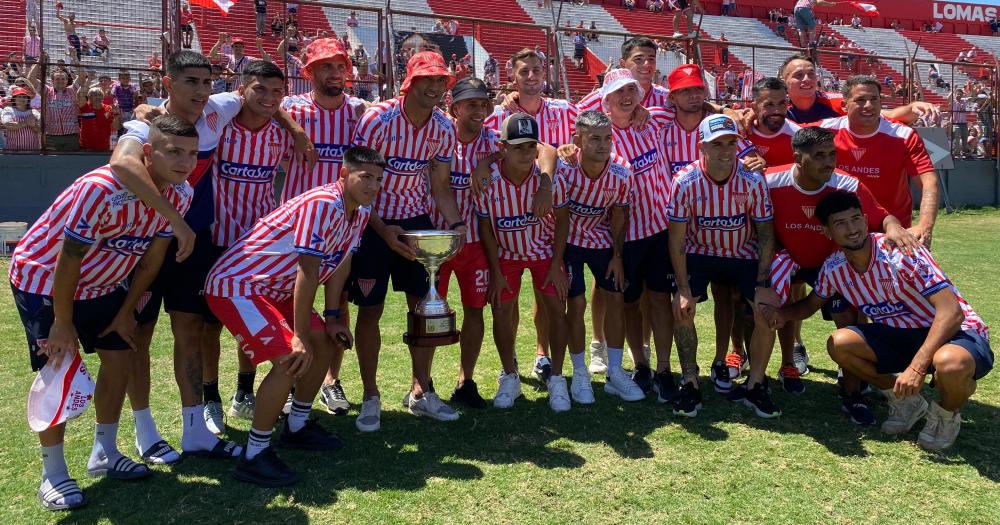 Los Andes trajo la copa al Gallardón