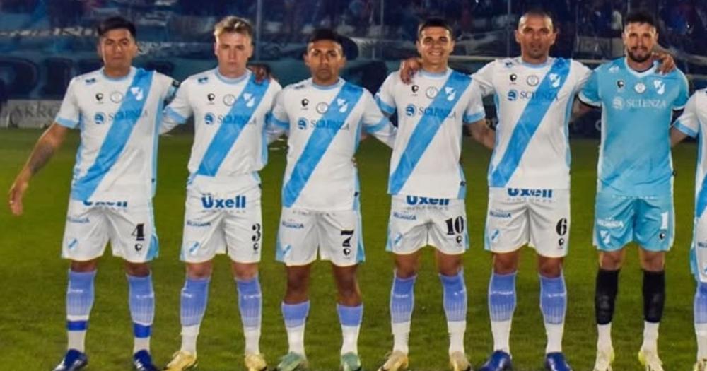 Un jugador con historia en Temperley deja el club