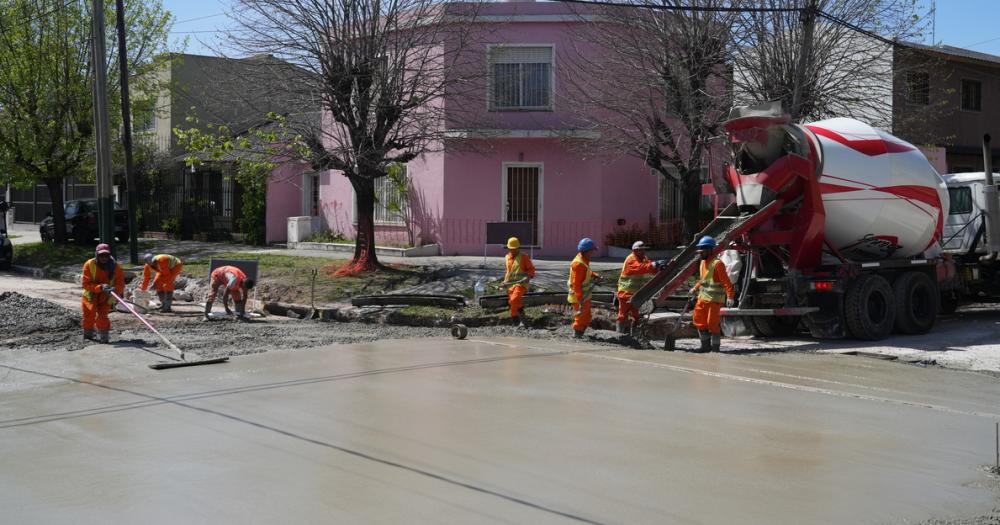 Este año se abrieron m?s de 100 frentes de bacheo en hormigón