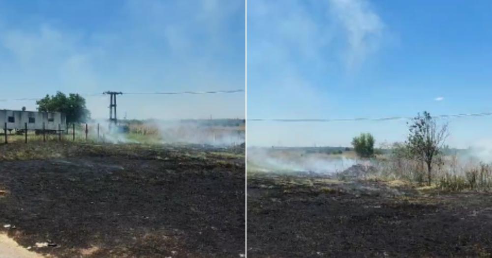 El fuego se originó en una zona de pastizales