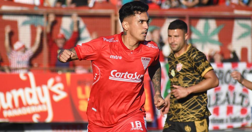 El festejo en la remontada ante Cañuelas