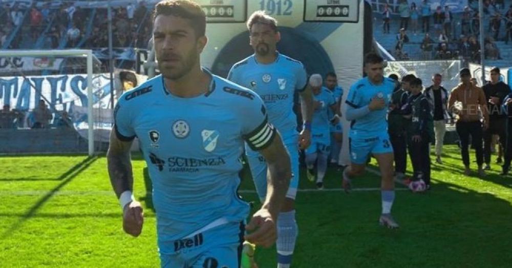 Adri?n Arregui vuelve a Temperley