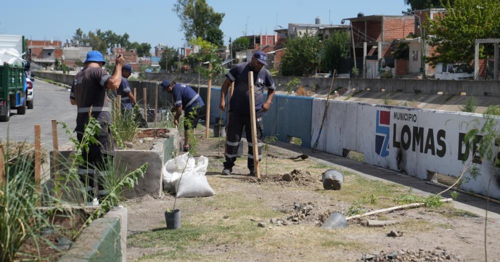 Operativos sobre Virgen de Itatí y Falucho en Albertina