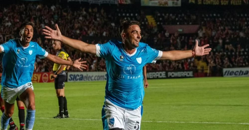 Matías Nizzo el refuerzo de Brown suma cinco goles en su carrera