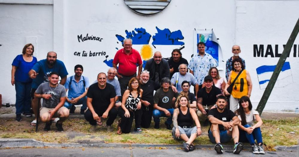 Con una gran participación de los veteranos de Lomas y los vecinos de Turdera