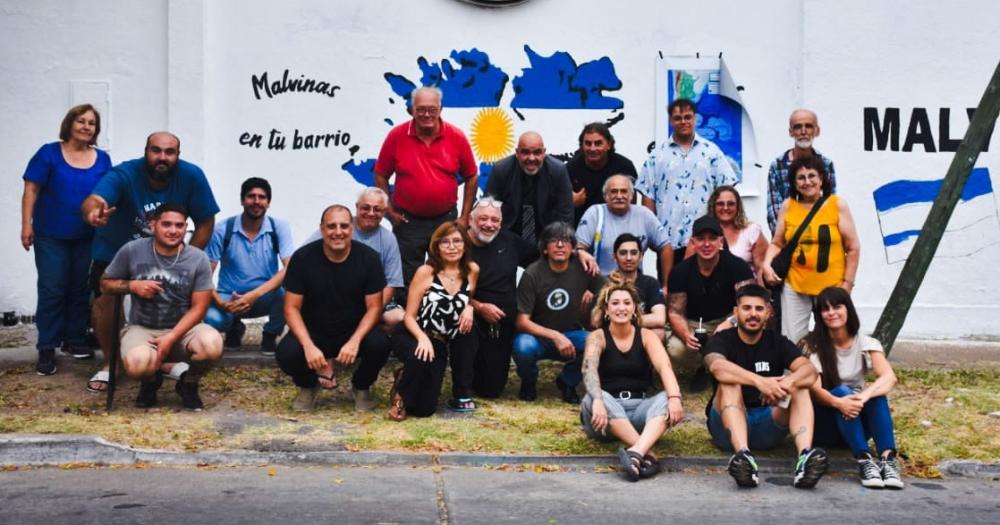 Con una gran participación de los veteranos de Lomas y los vecinos de Turdera