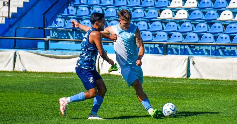 El Gasolero impuso condiciones en sus estadio