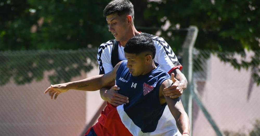 Los Andes se midió con Chacarita en un amistoso de pretemporada