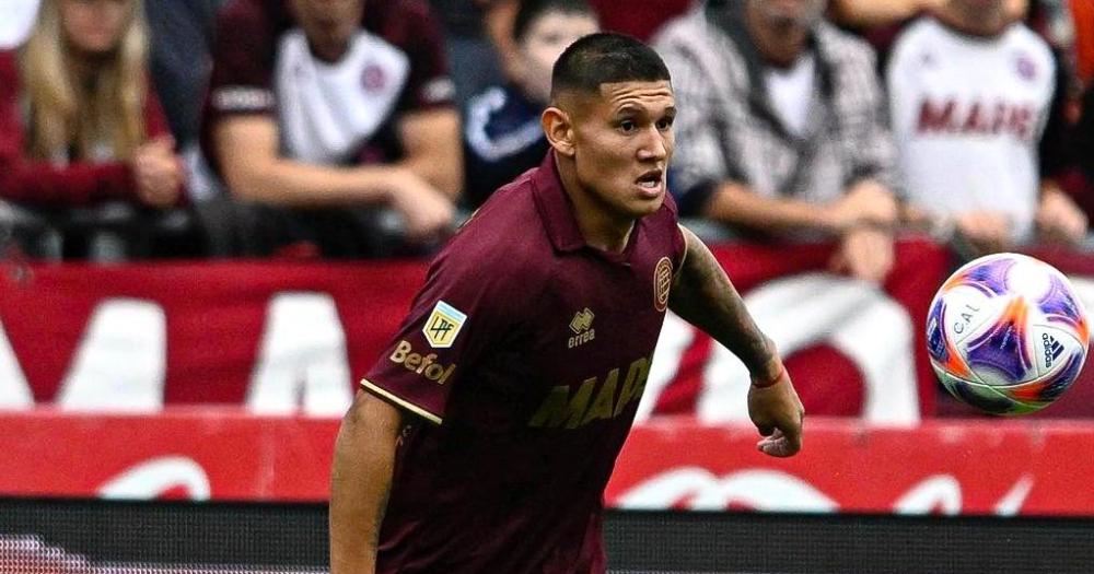 Juan José Cceres tiene contrato con Lanús hasta diciembre del 2028