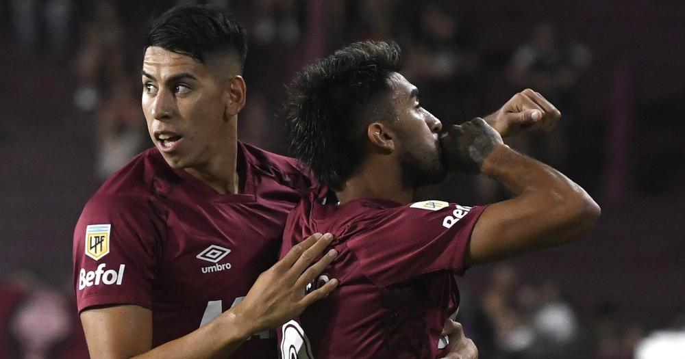 Marcelino Moreno marcó el primer gol de Lanús